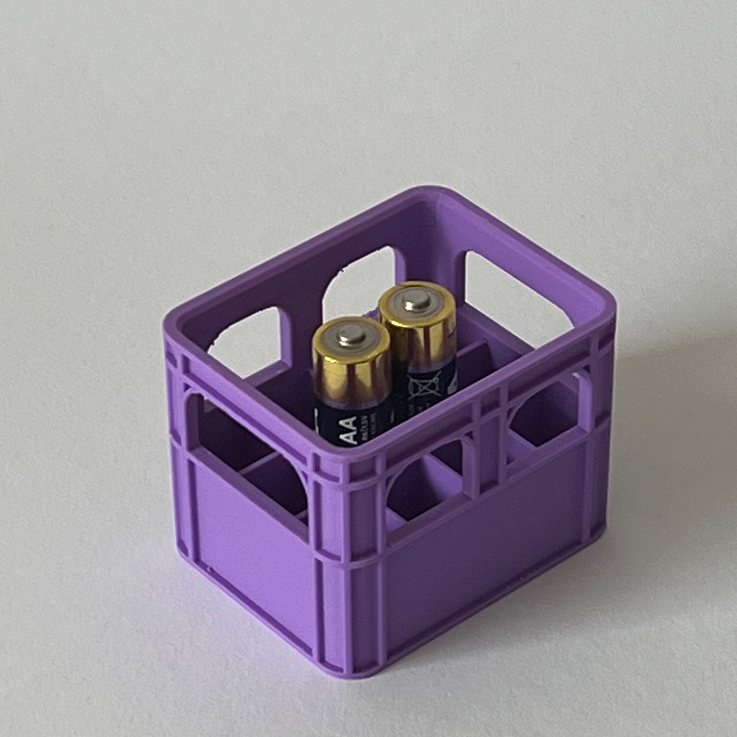 AA-Batterie-Bierkiste in Violett